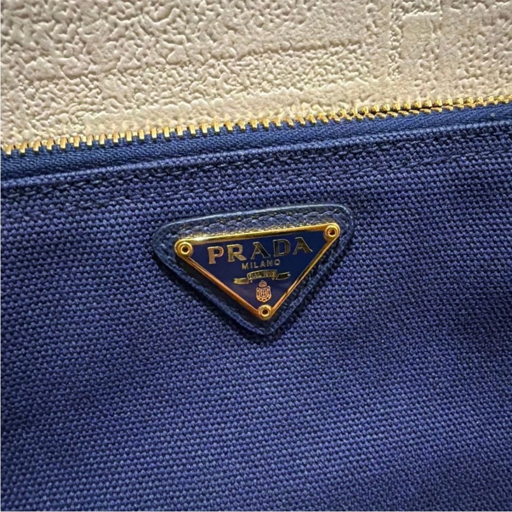 Prada Blue Cosmetic Bag - Picture 4 of 10